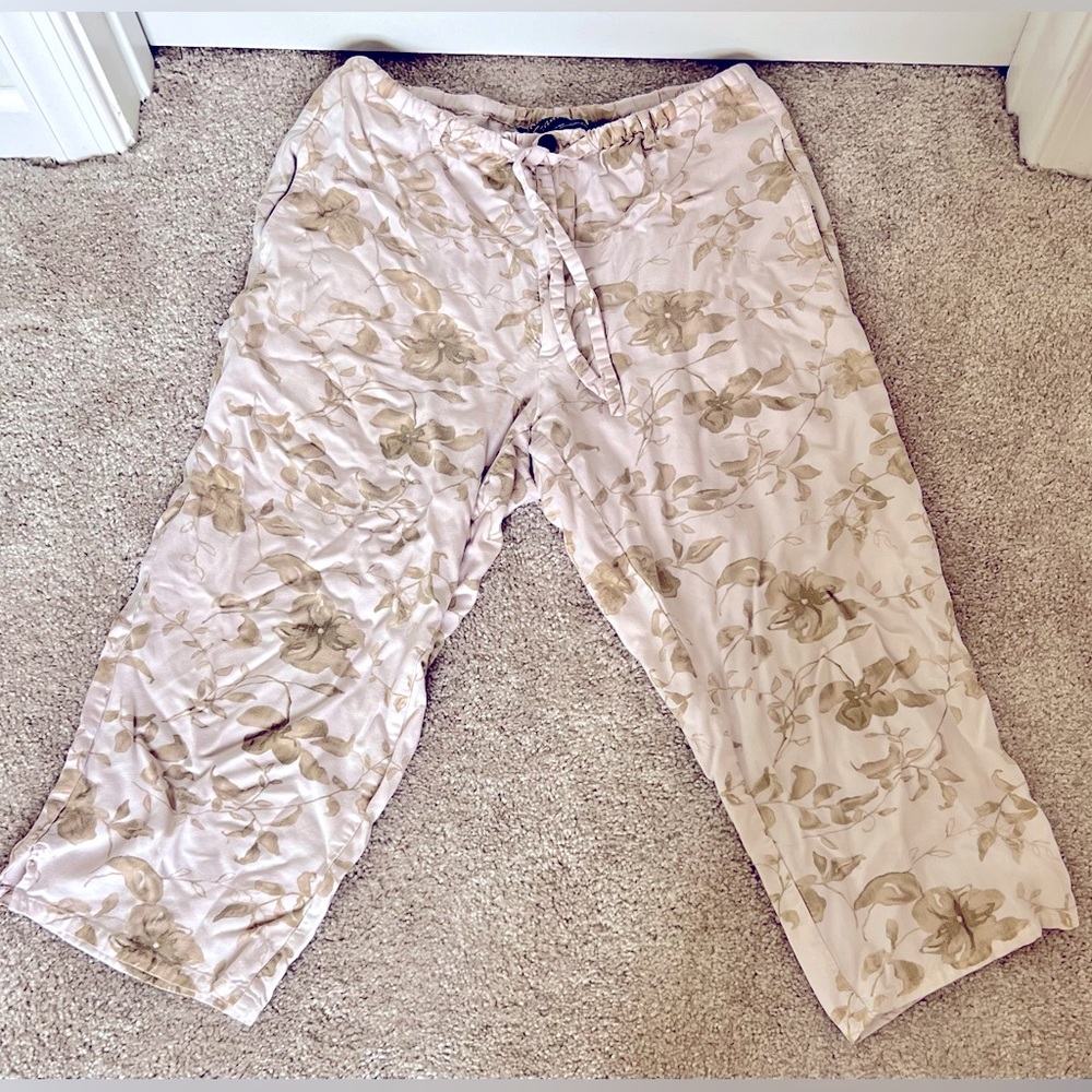 Great quality lounge pants stretchy waist